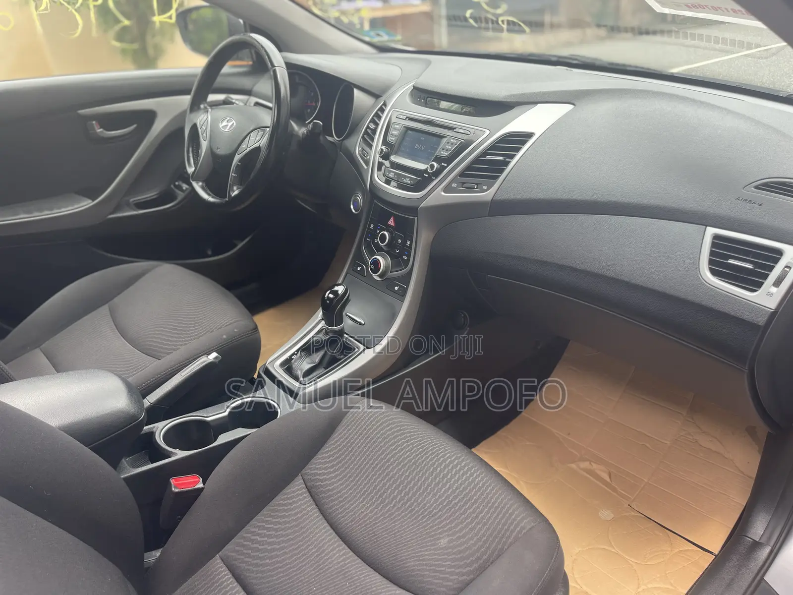 Hyundai Elantra Limited Sedan FWD (1.8L 4cyl 6A) 2016 Gray