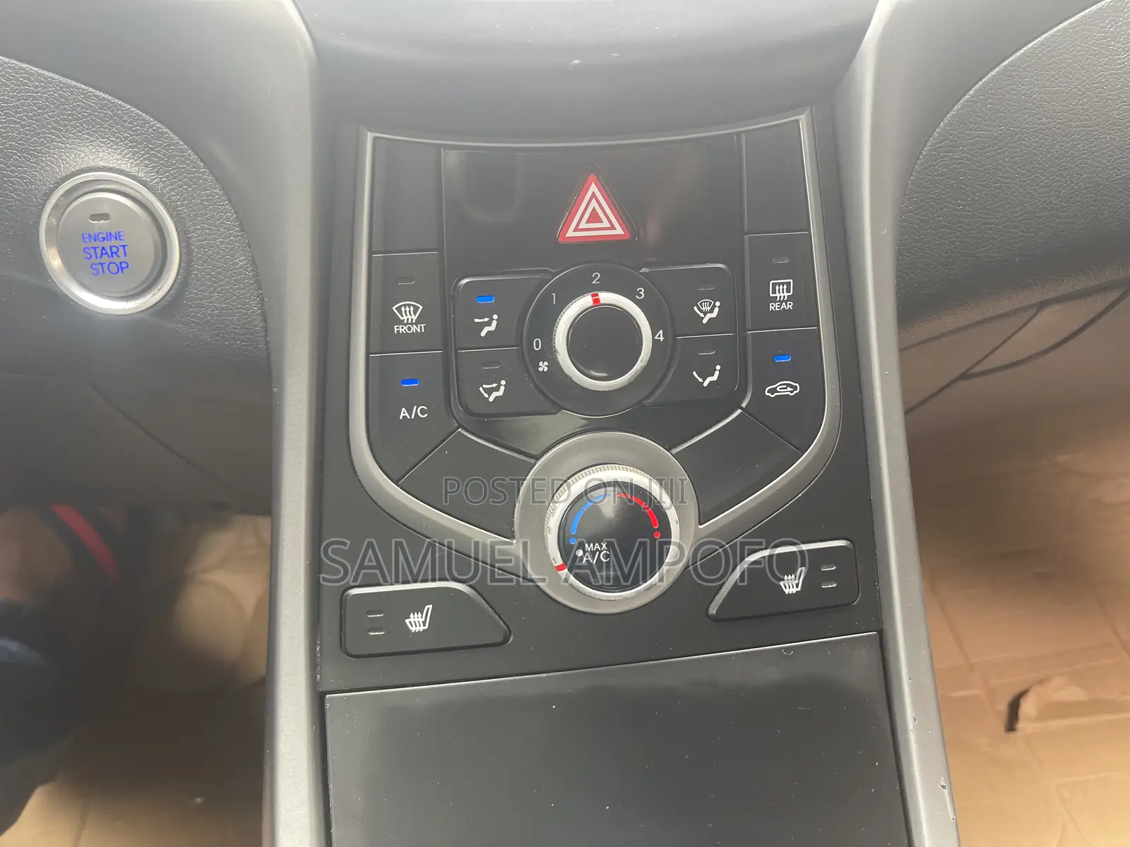 Hyundai Elantra Limited Sedan FWD (1.8L 4cyl 6A) 2016 Gray