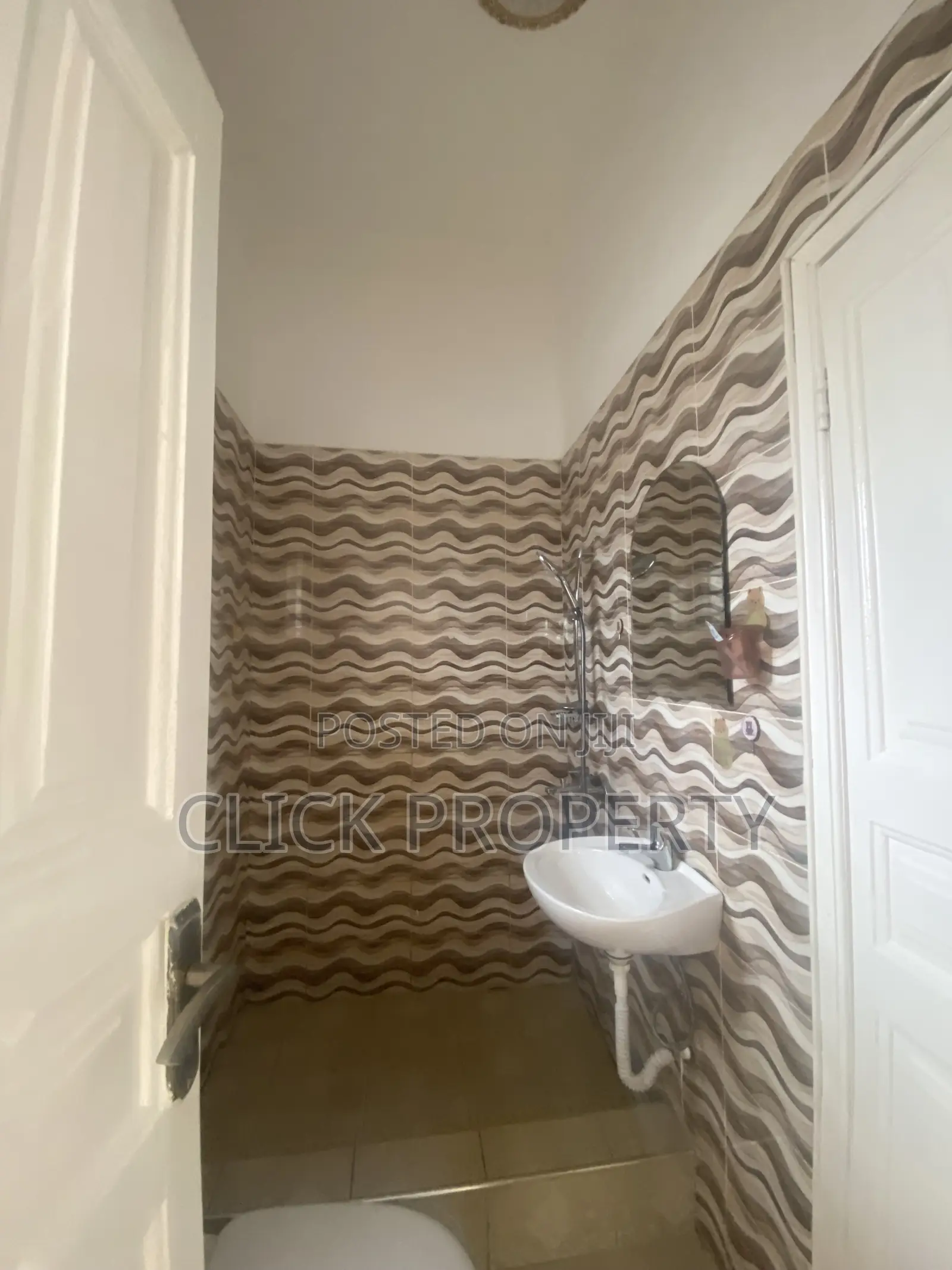 1bdrm Apartment in Click Agent, American House for rent