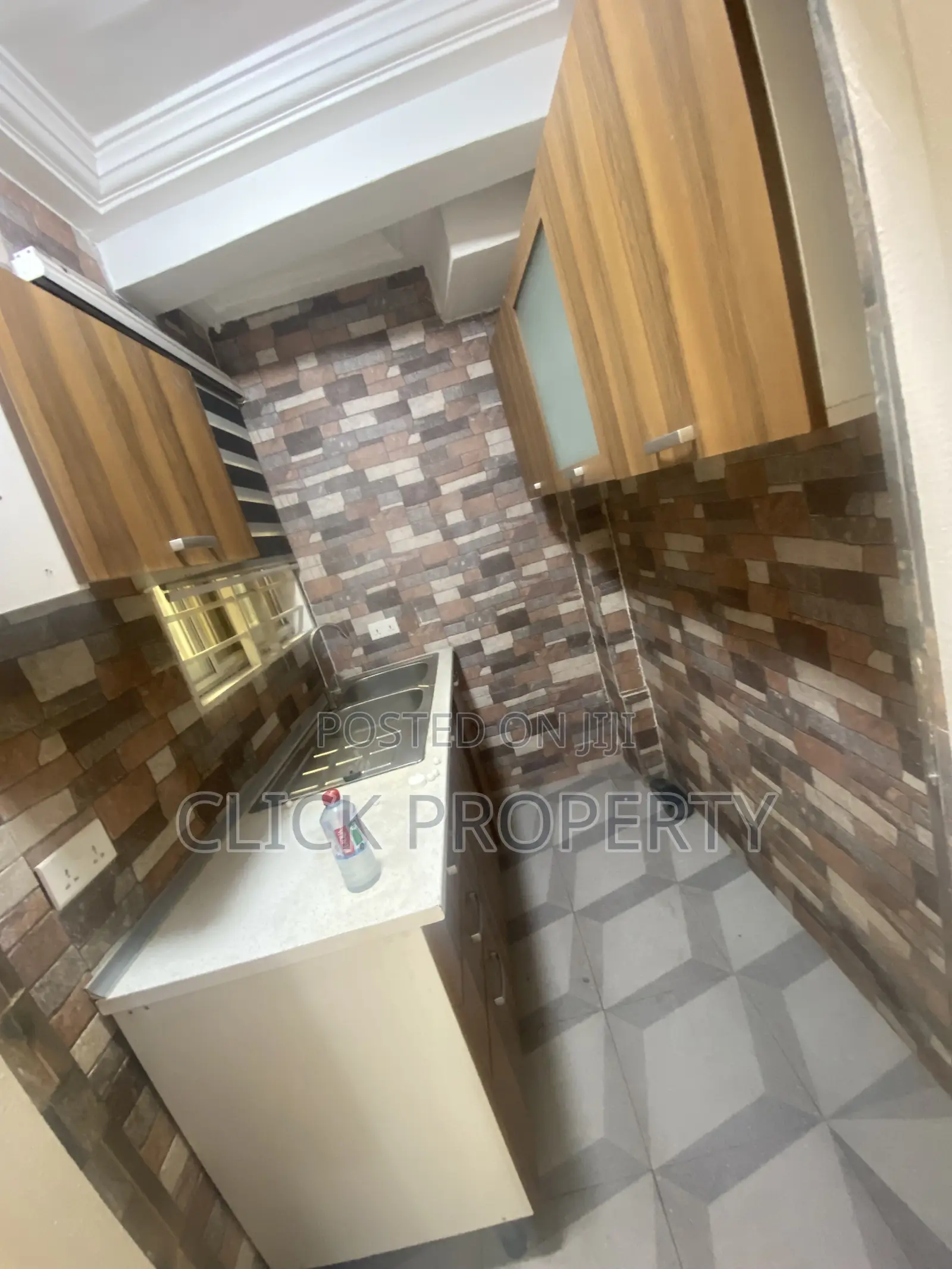 1bdrm Apartment in Click Agent, American House for rent