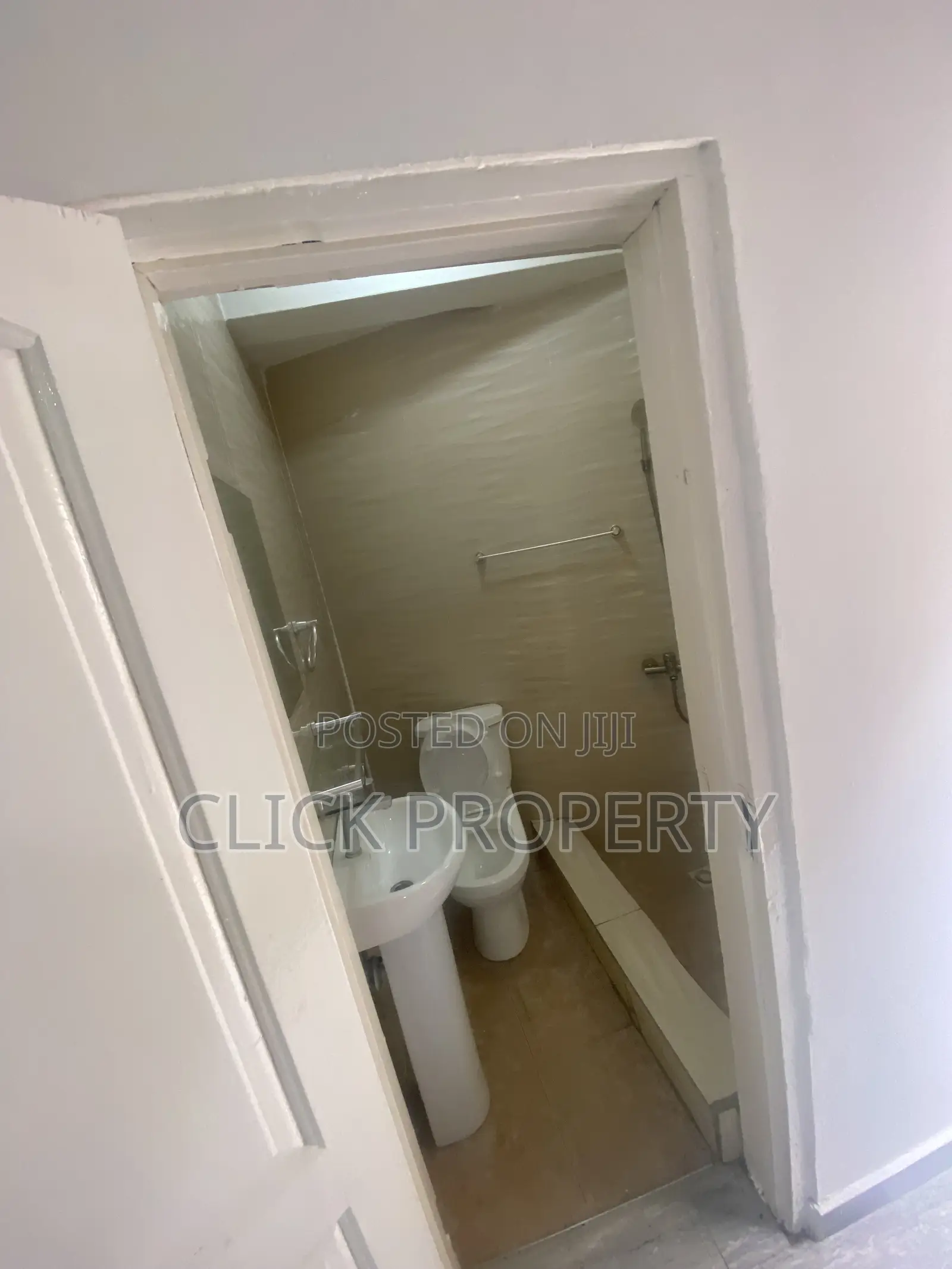 1bdrm Apartment in Click Agent, American House for rent