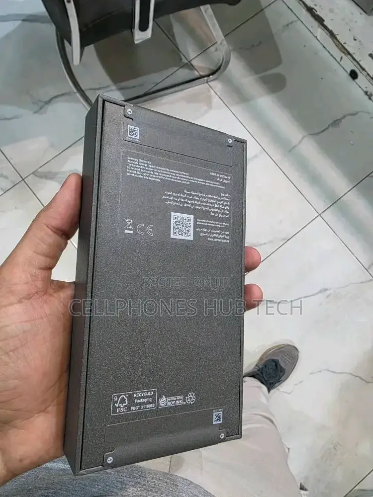 New Samsung Galaxy S26 Ultra 5G 1 TB Black