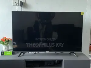 Hisense TV (43 Inch)