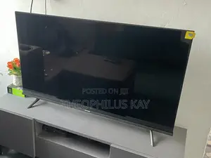 Hisense TV (43 Inch)