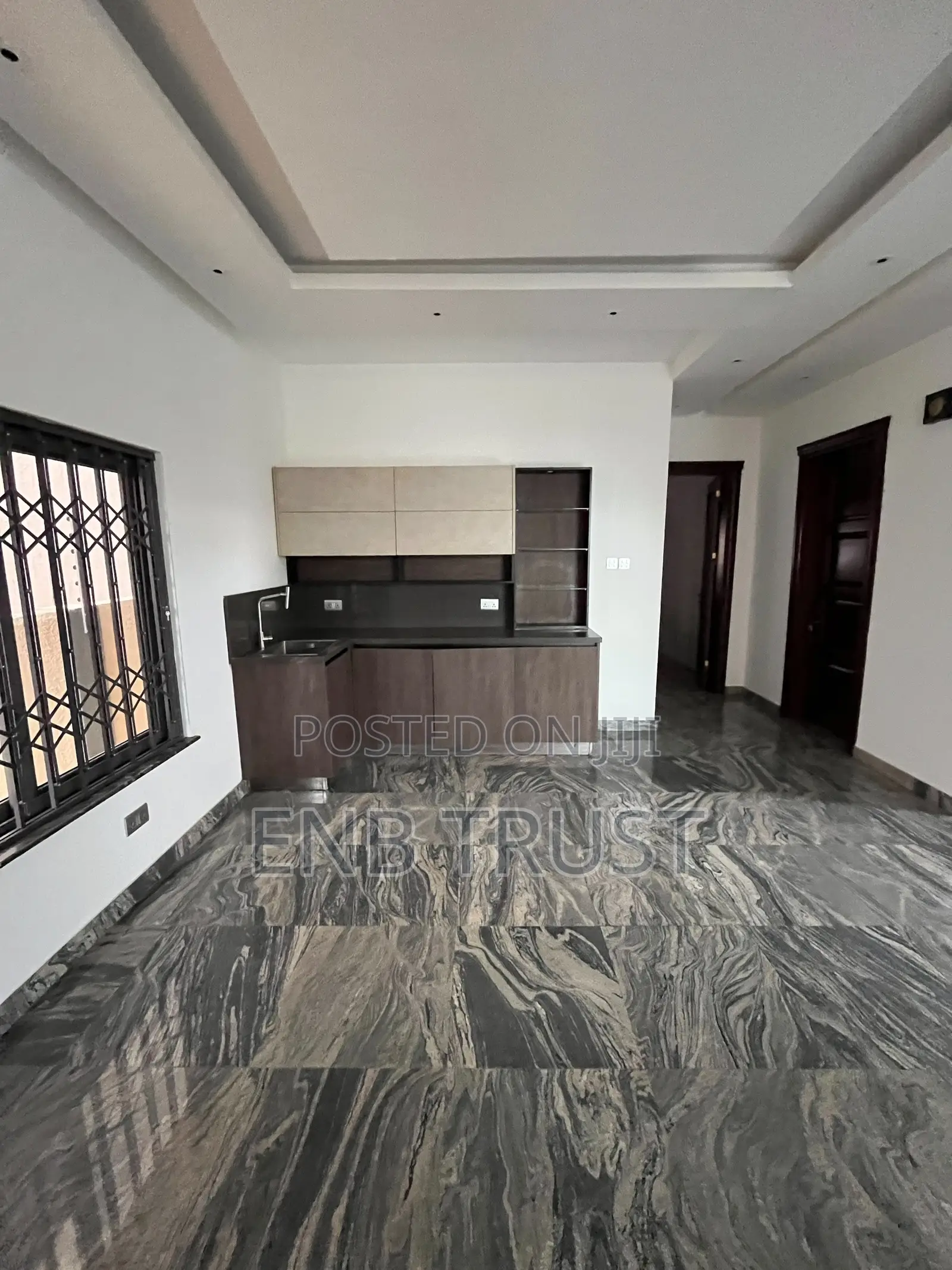 4bdrm Duplex in East Legon, A&C Mall Area for sale