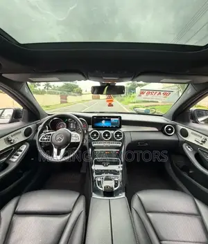 Mercedes-Benz C300 2020 Black