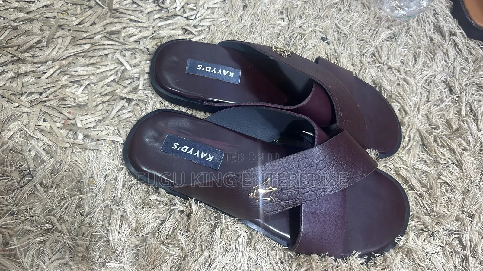 Slippers Very Nice Available