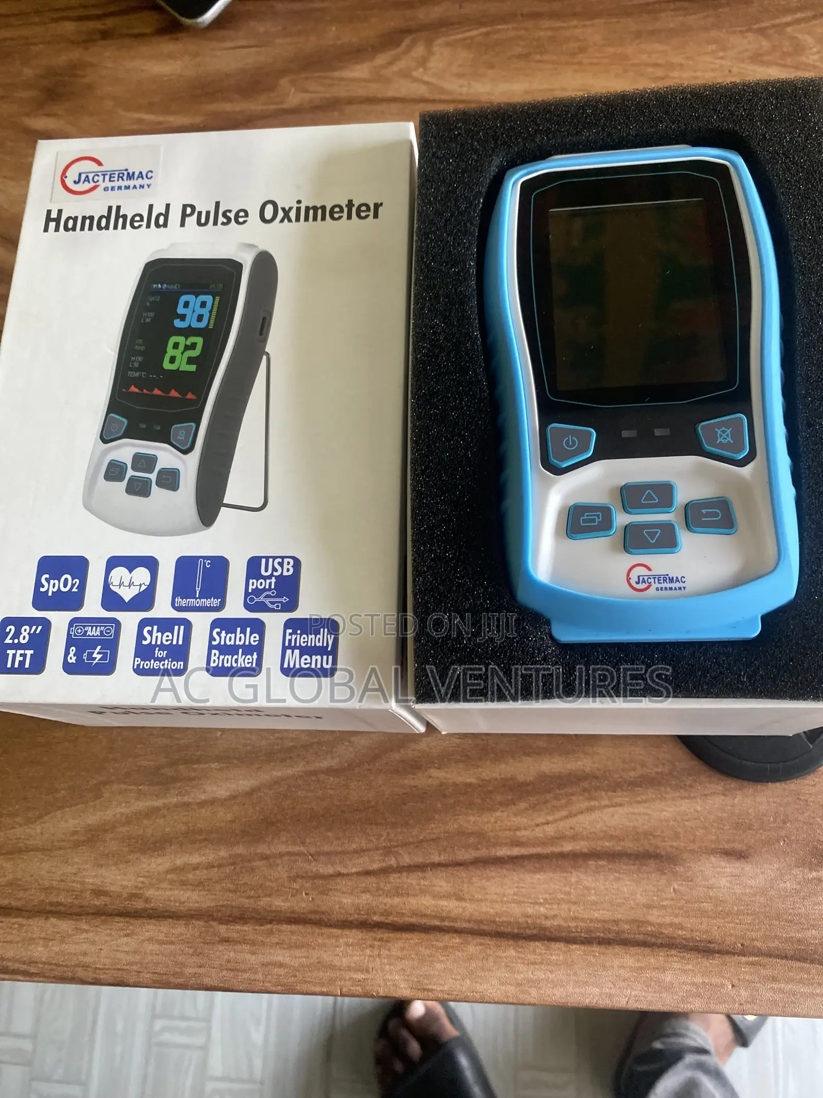 Handheld Pulse Oximiter