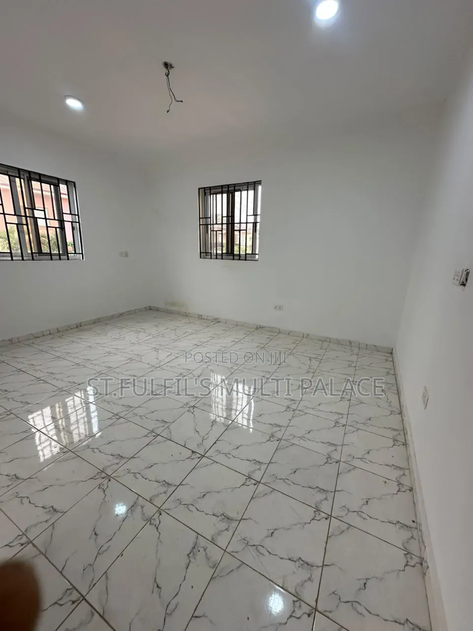 3bdrm Apartment in Adenta Pantang Road, New Site for rent