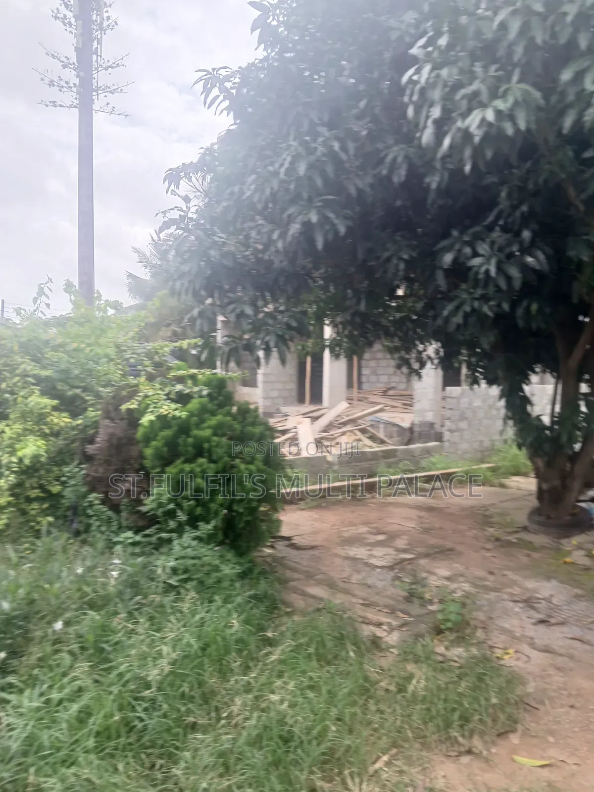 4bdrm Apartment in Agbogba, New Site for sale