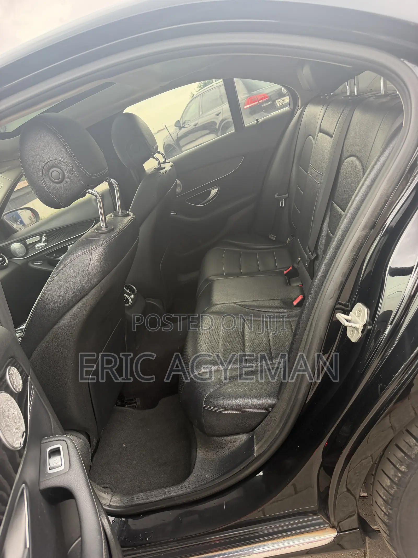 Mercedes-Benz C300 2016 Black