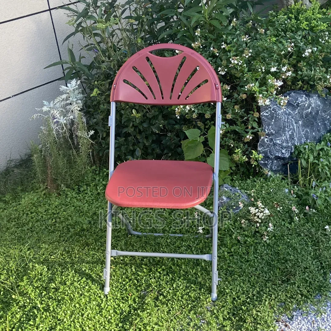 Fanback Folding Chairs Wholesale