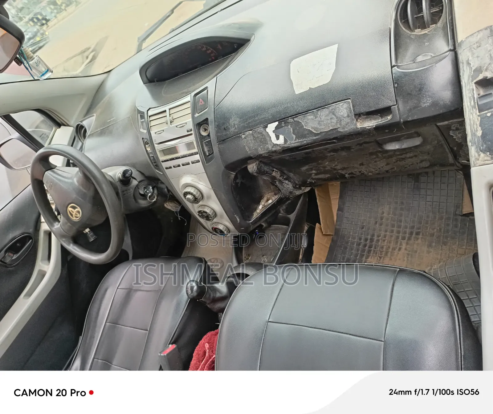 Toyota Yaris 2010 Gray