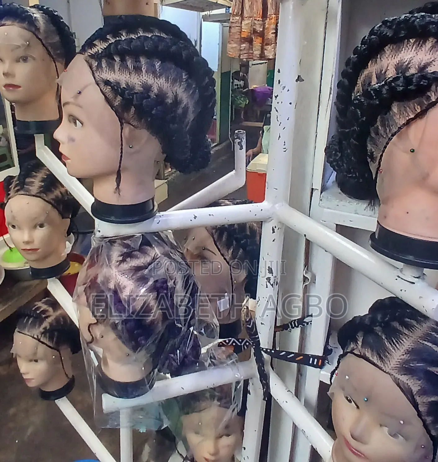 Conraw Wigs