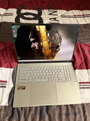 Laptop Asus Vivobook S 16 OLED 32GB AMD Ryzen 9 SSD 1T