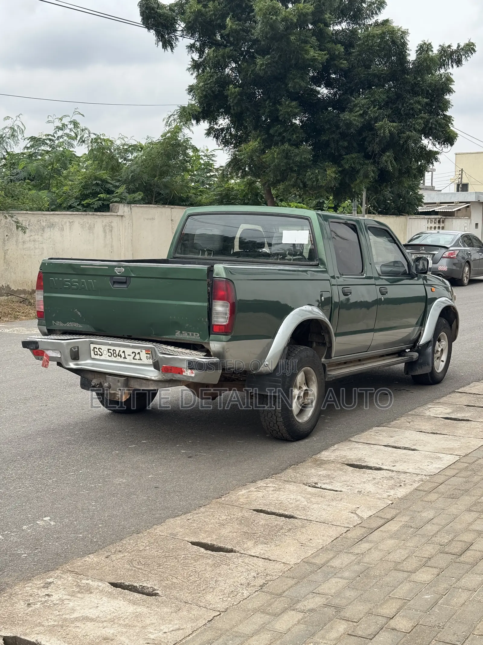 Nissan Navara 2.5 dCi 2008 Green