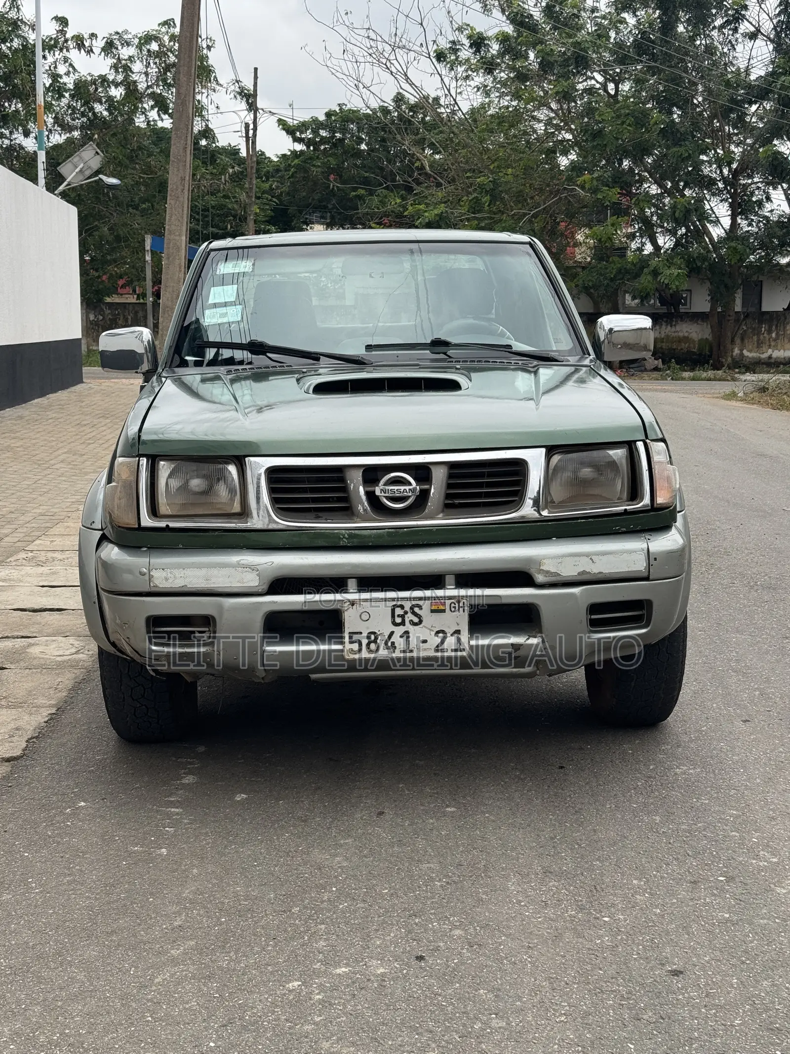 Nissan Navara 2.5 dCi 2008 Green