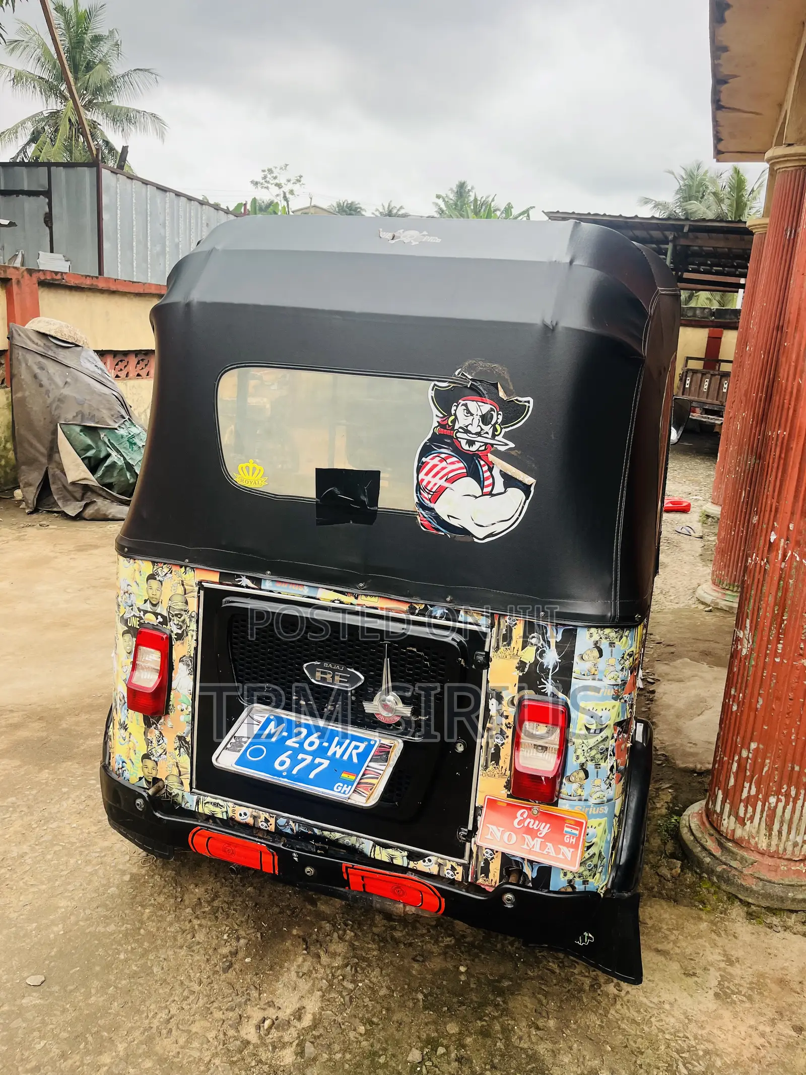 New Bajaj RE 2026 Black