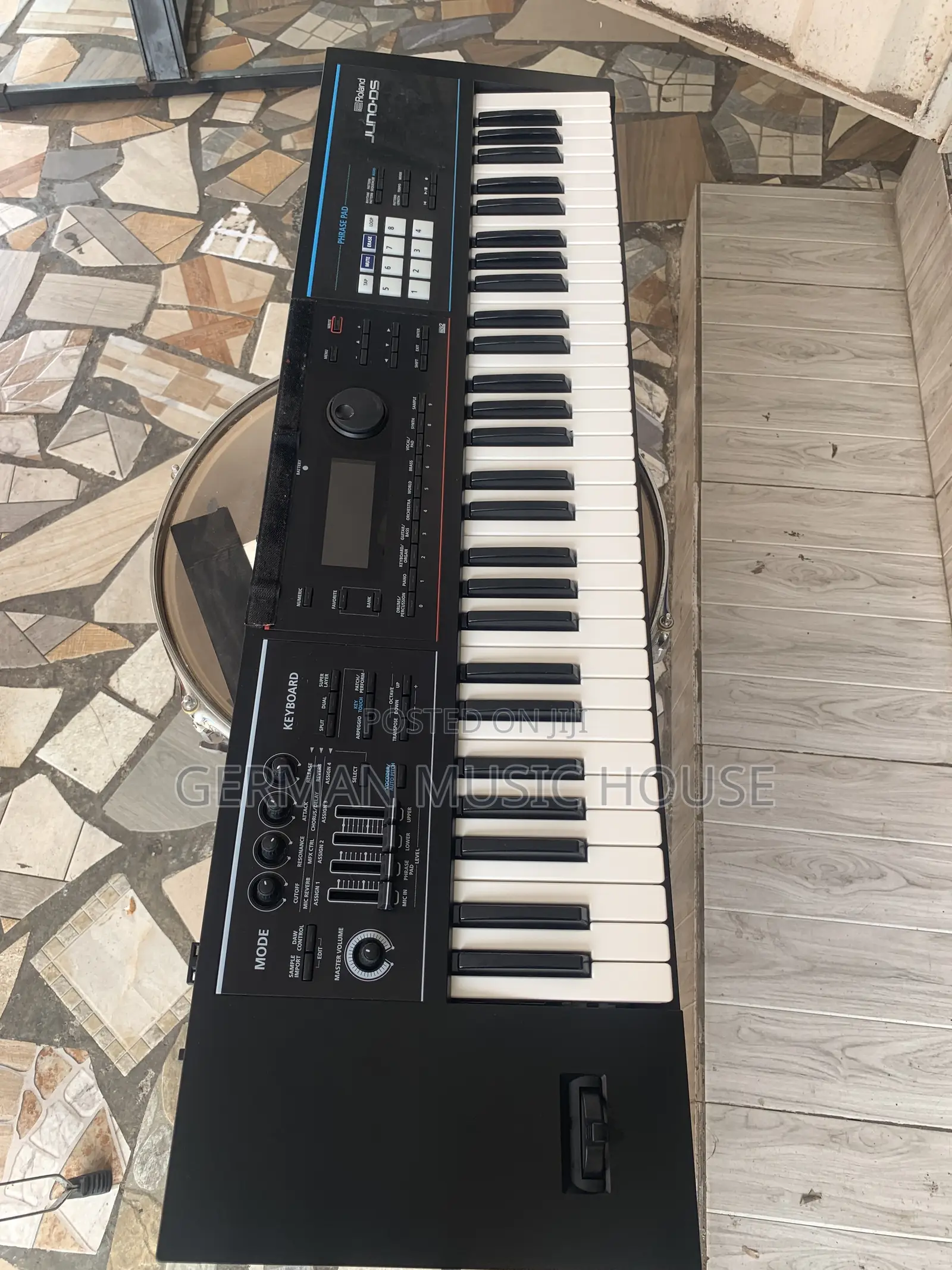 Juno Ds 61 Keys