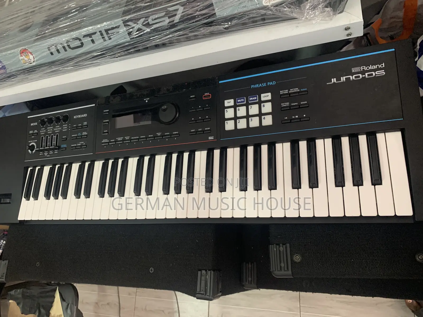 Juno Ds 61 Keys