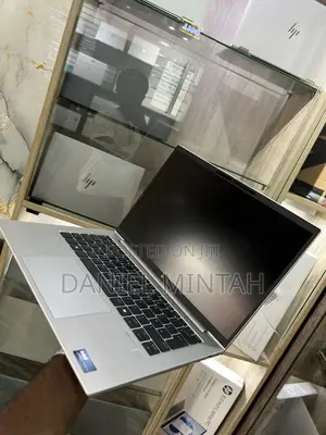 Laptop HP EliteBook 840 G11 16GB Intel Core i5 SSD 256GB