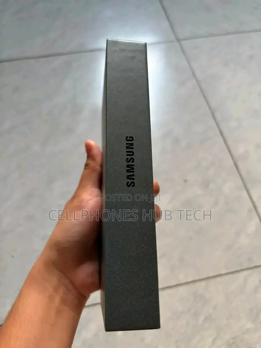 New Samsung Galaxy S25 Ultra 1 TB Black