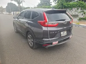 Honda CR-V 2019 Gray