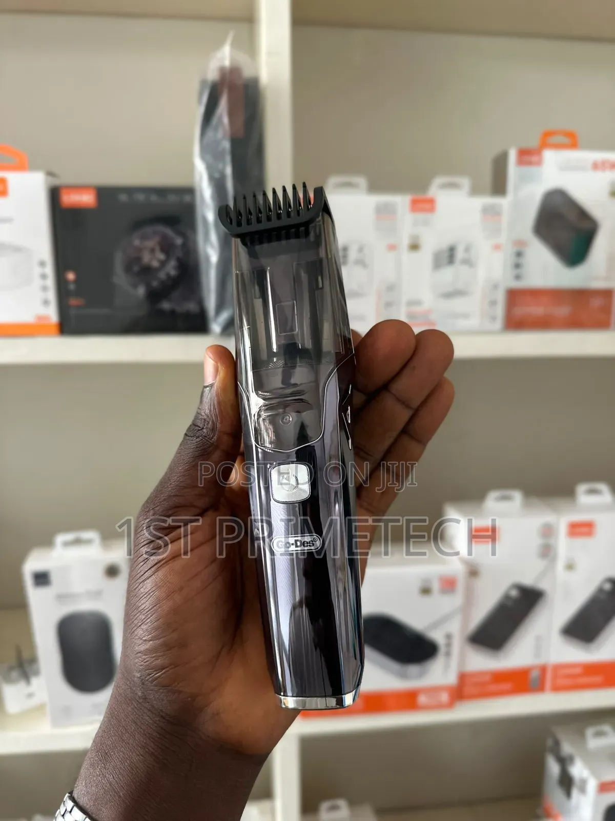Go-Des Automatic Hair Suction Vacuum Trimmer