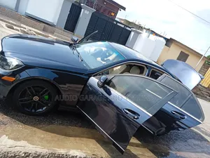 Mercedes-Benz C250 2014 Black