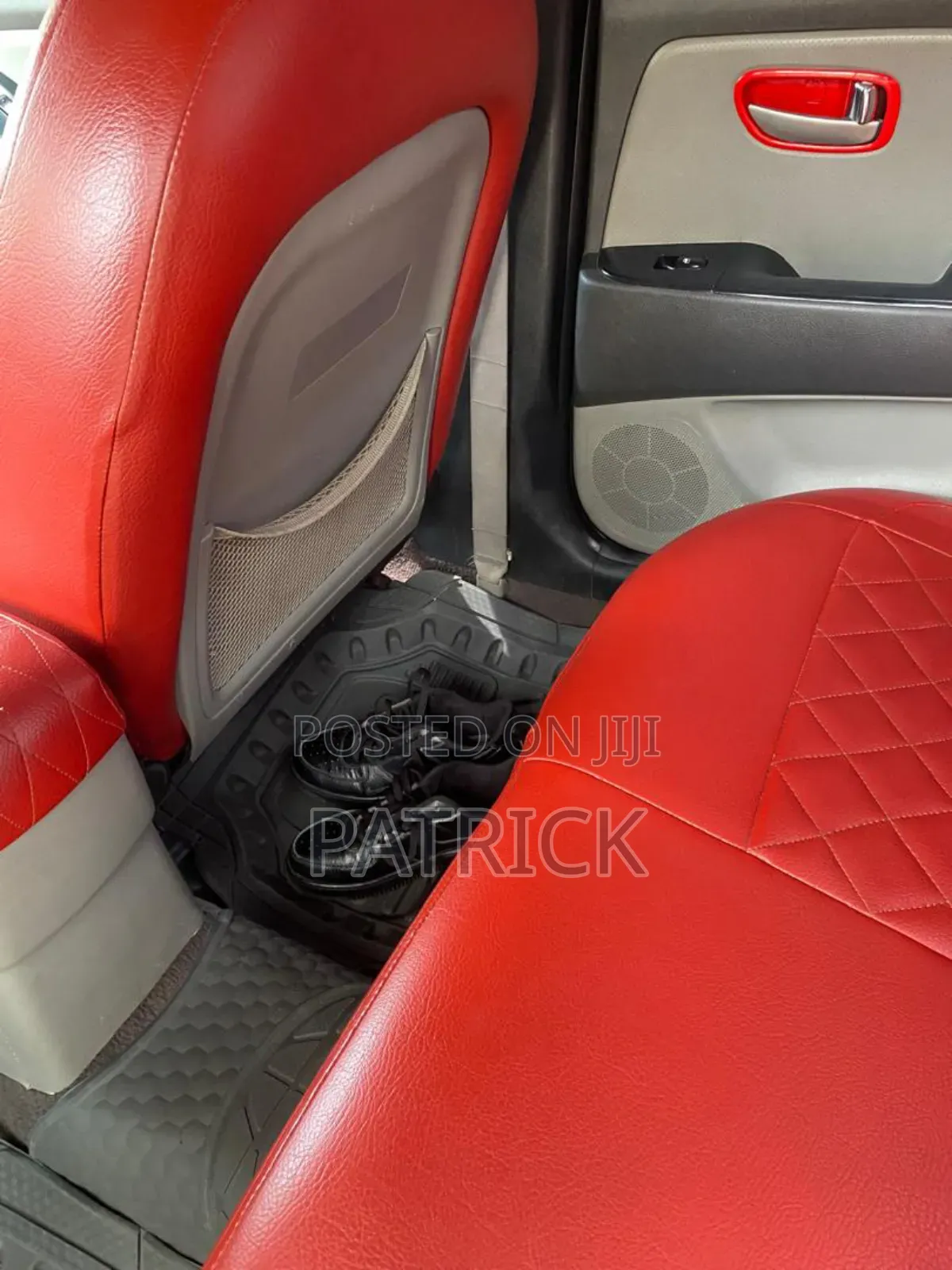 Hyundai Elantra Touring GLS 2010 Black
