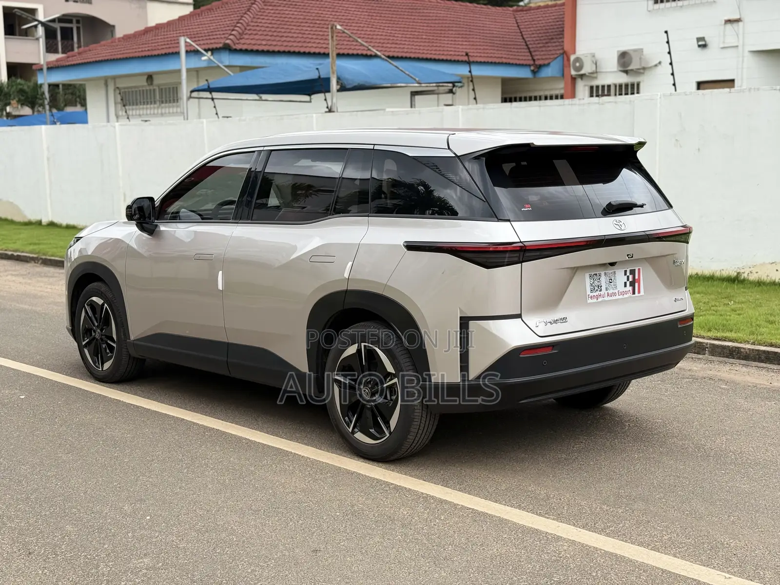 New Toyota bZ3 2025 Beige