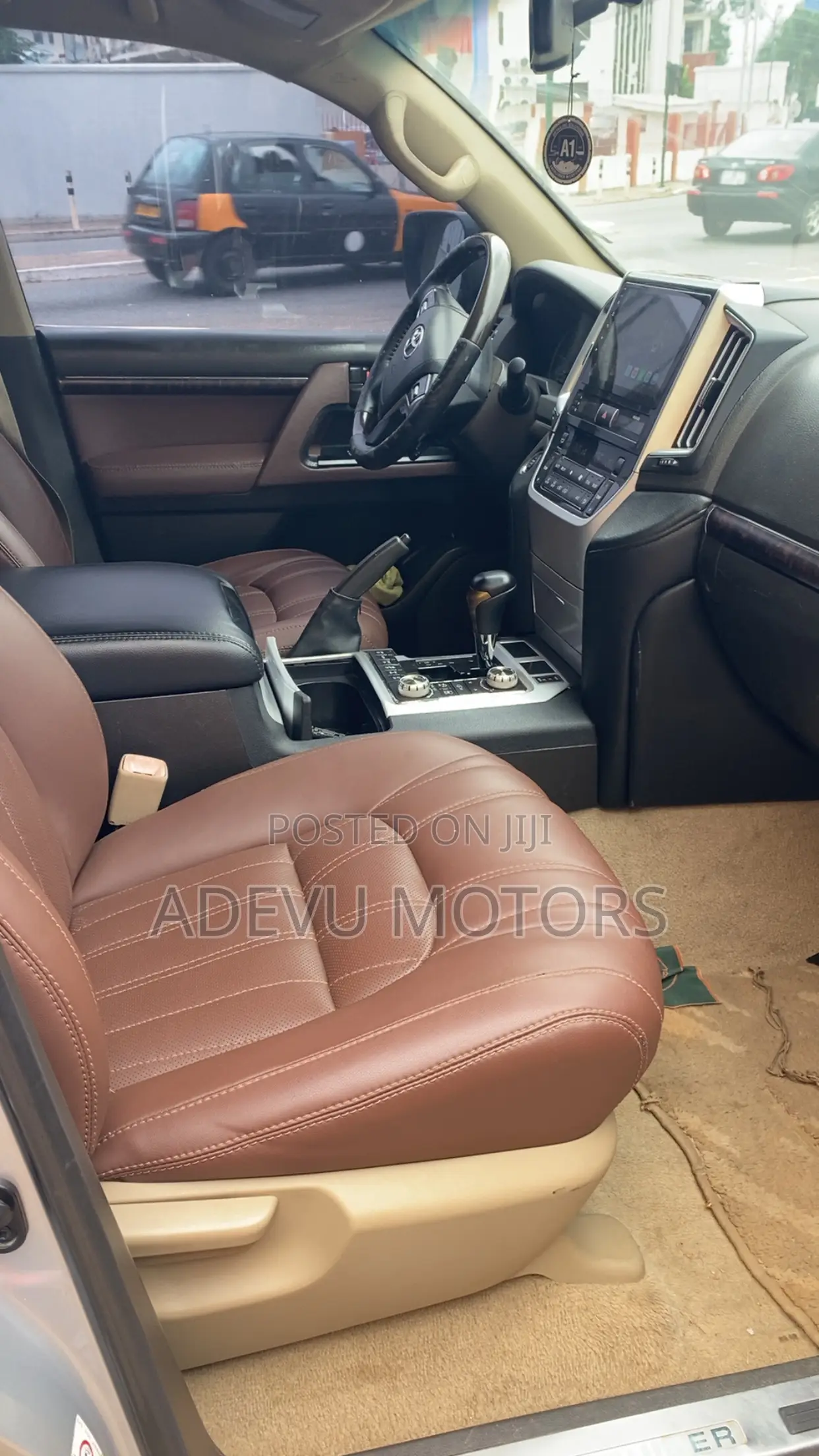 Toyota Land Cruiser 4.0 V6 DSL 2012 Silver