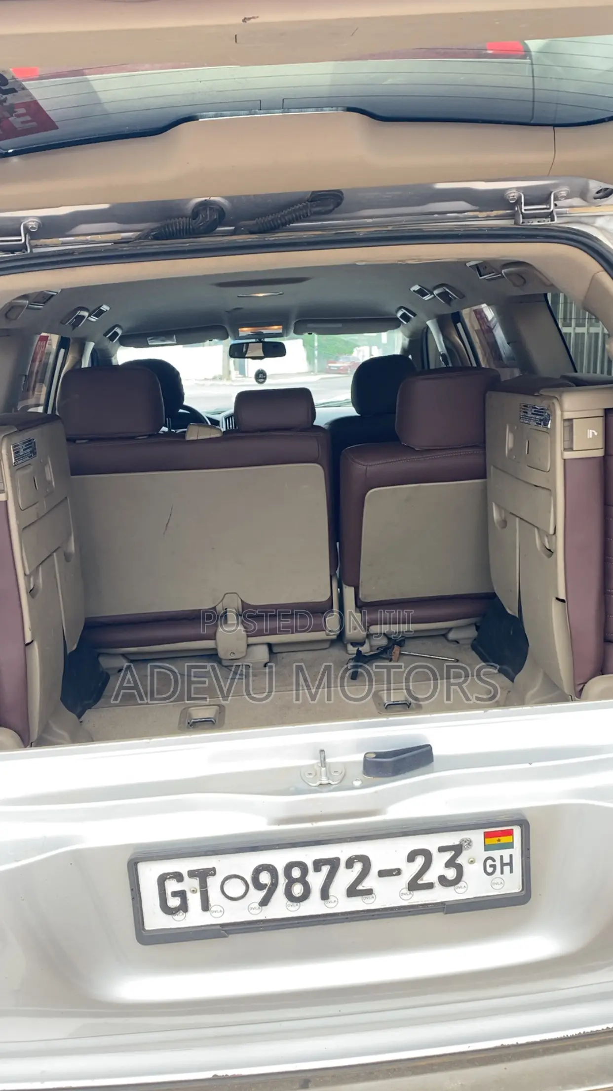 Toyota Land Cruiser 4.0 V6 DSL 2012 Silver