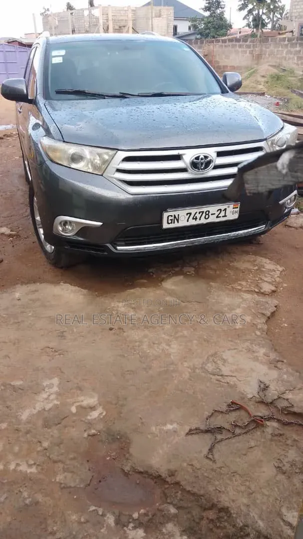Toyota Highlander 2014 Gray