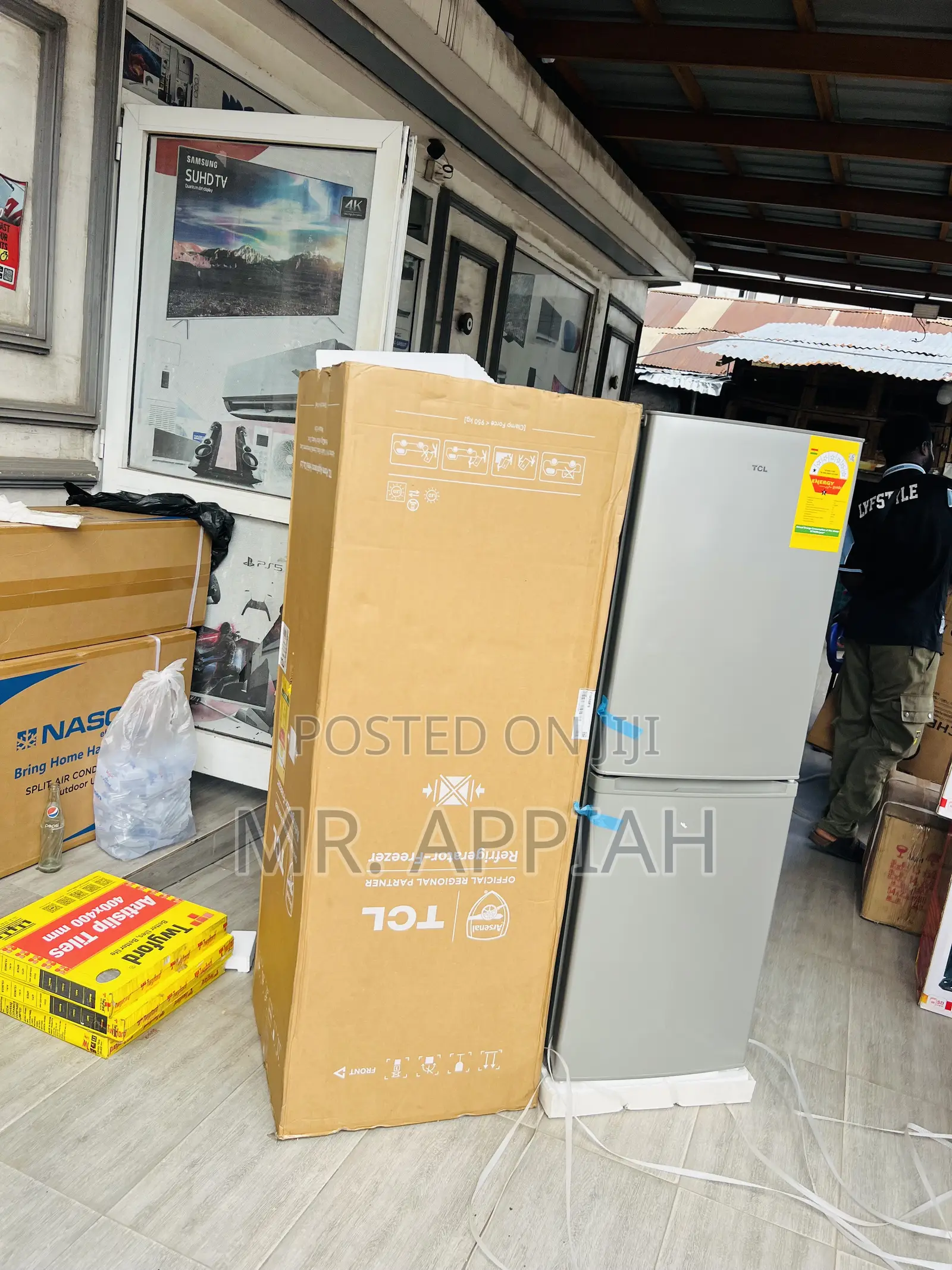 Adorable TCL Bottom Mount Electric Refrigerator 