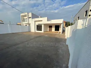 3bdrm House in Ashaley Botwe for sale