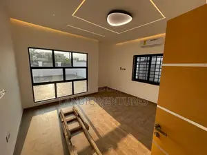 3bdrm House in Ashaley Botwe for sale