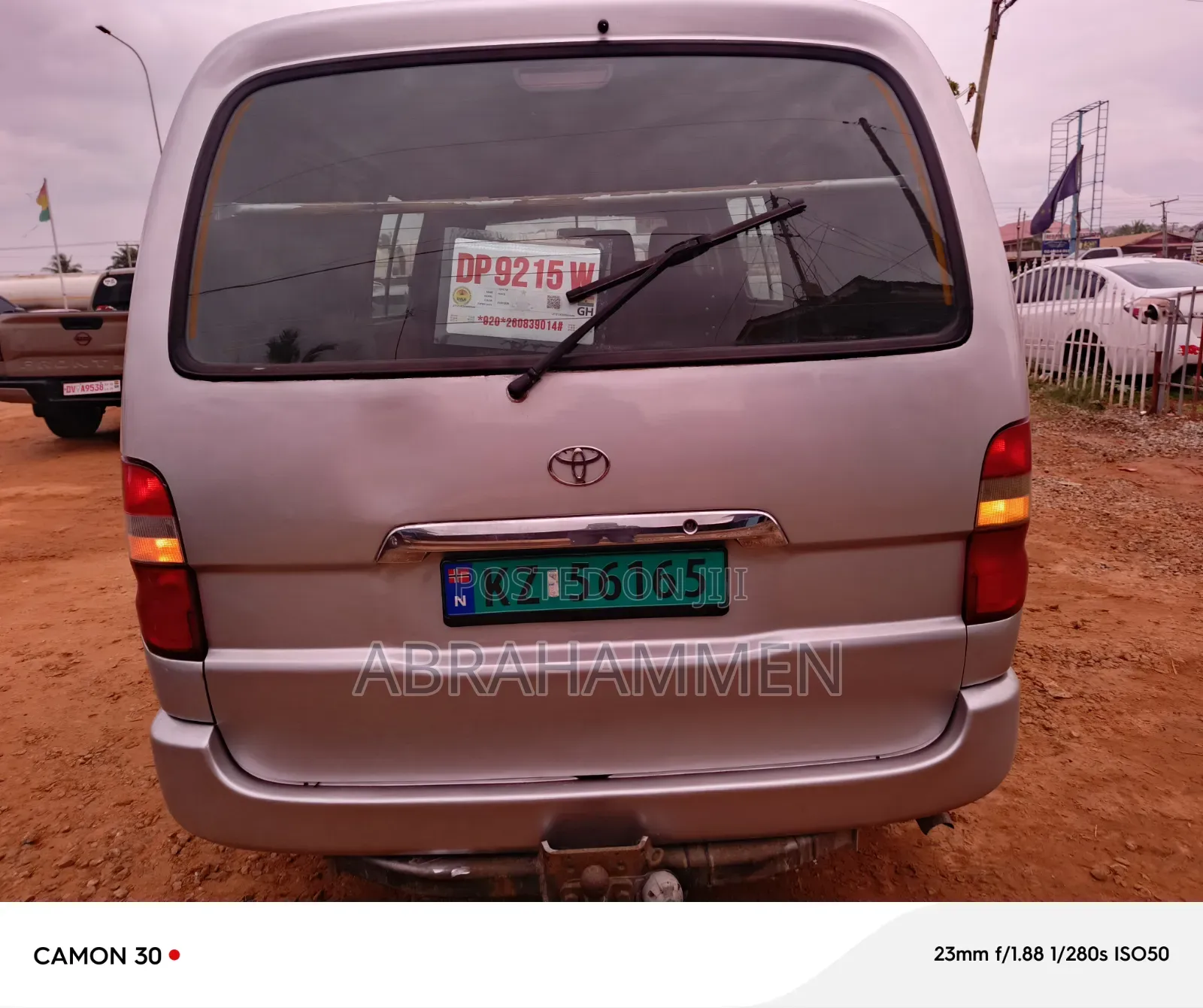 Toyota HiAce 2012 Silver