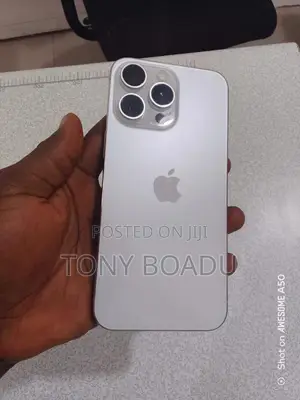 Apple iPhone 15 Pro Max 256 GB White