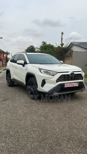 Toyota RAV4 Limited AWD 2020 White