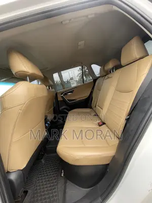 Toyota RAV4 Limited AWD 2020 White
