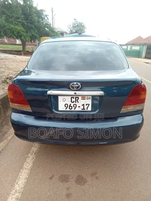 Toyota Echo 2004 Blue