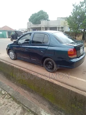 Toyota Echo 2004 Blue