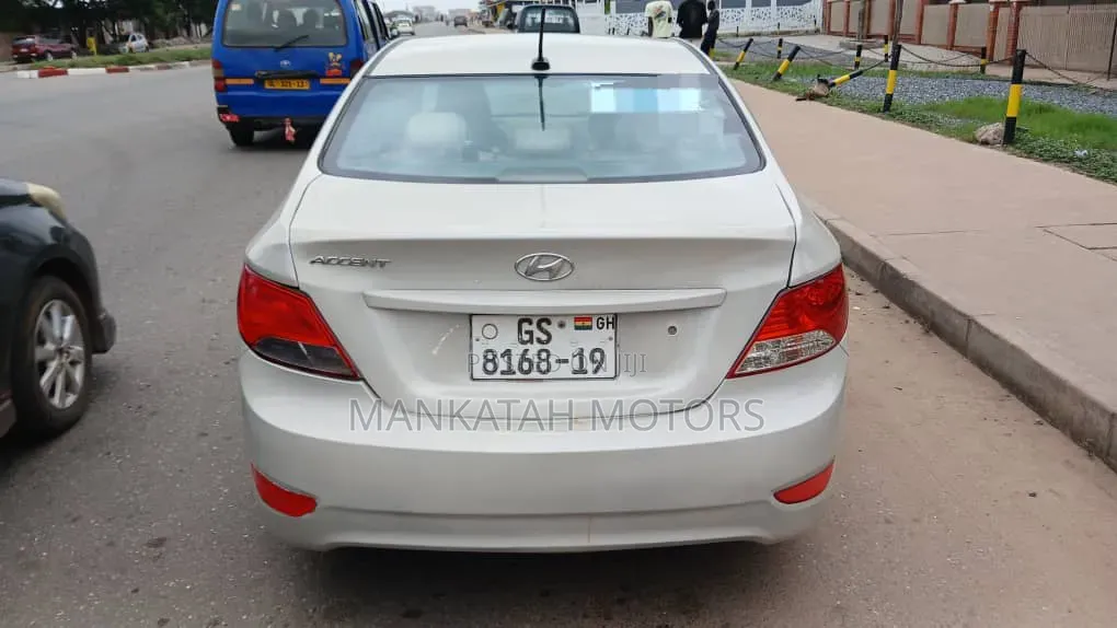 Hyundai Accent 2016 White