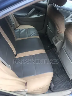 Toyota Camry Base 4dr Sedan (2.5L 4cyl 6M) 2010 Black