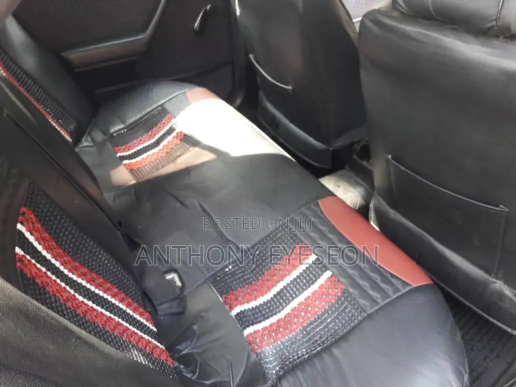 Mercedes-Benz C180 1995 Black