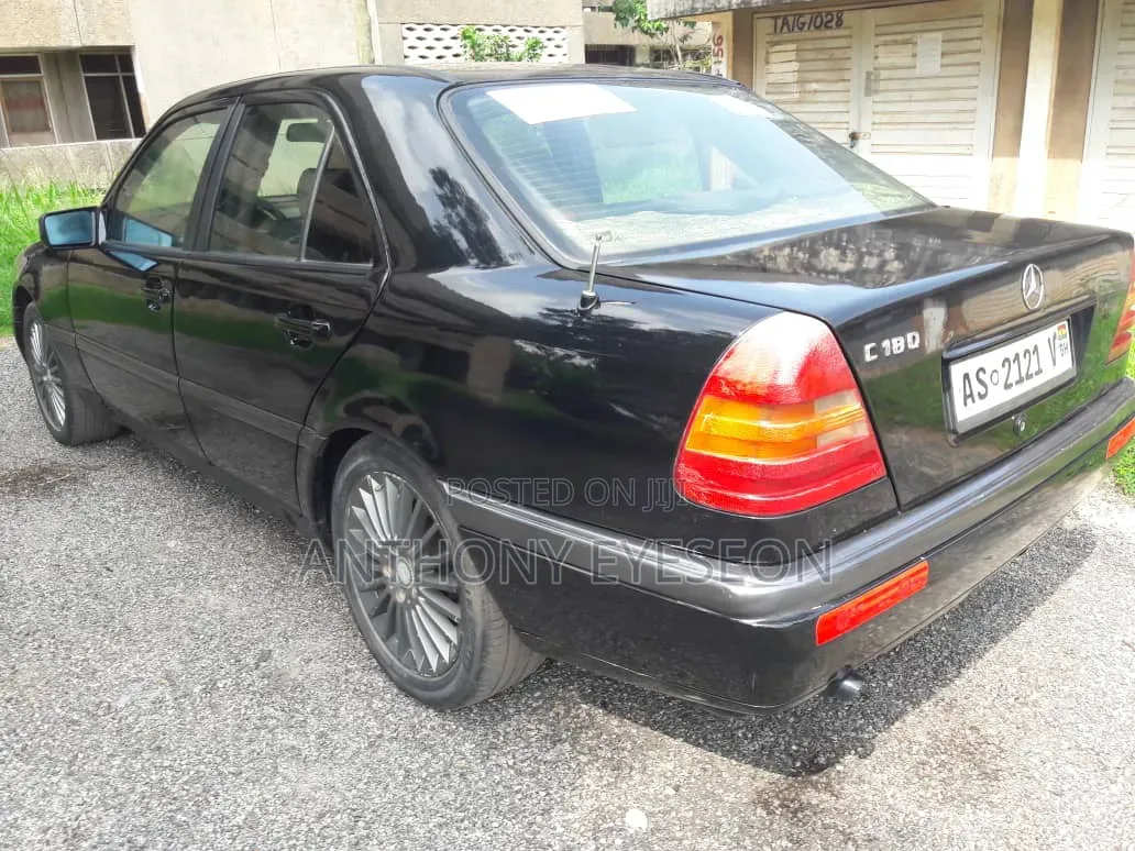 Mercedes-Benz C180 1995 Black