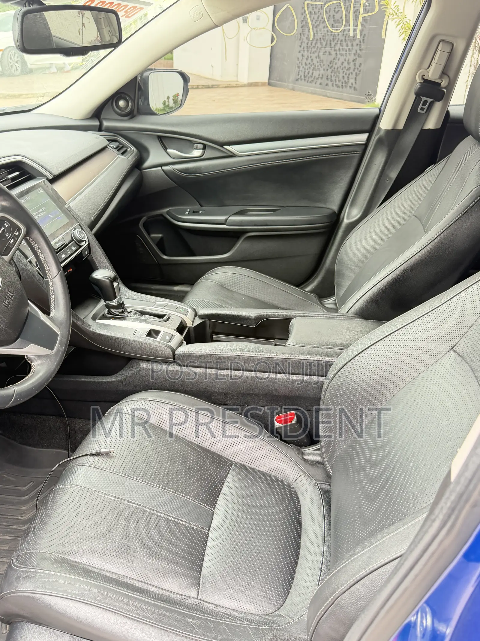 Honda Civic Touring 4dr Sedan (1.5L 4cyl) 2017 Blue