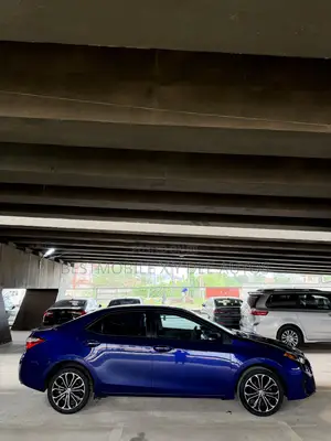 Toyota Corolla 2016 Blue