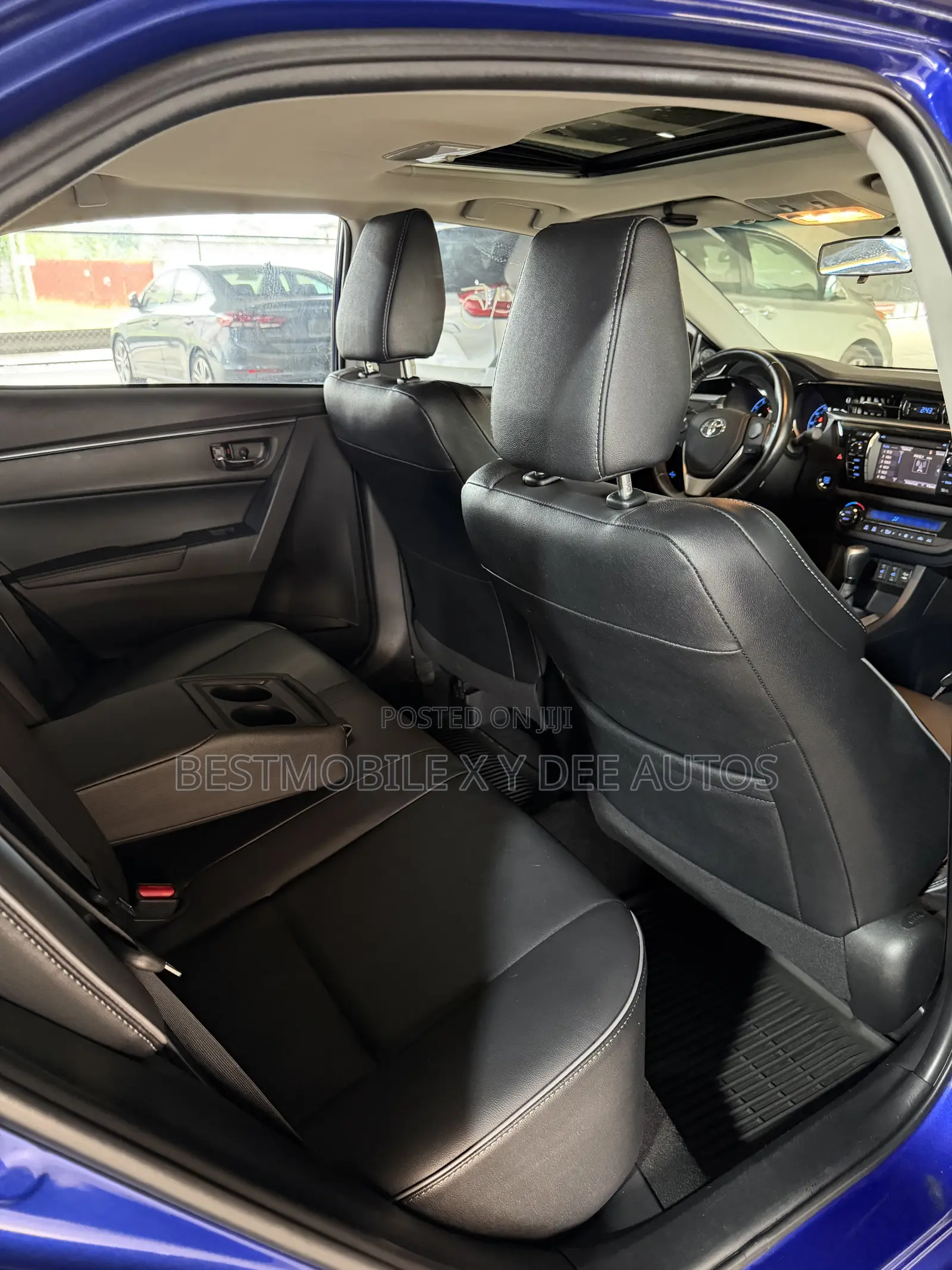 Toyota Corolla 2016 Blue